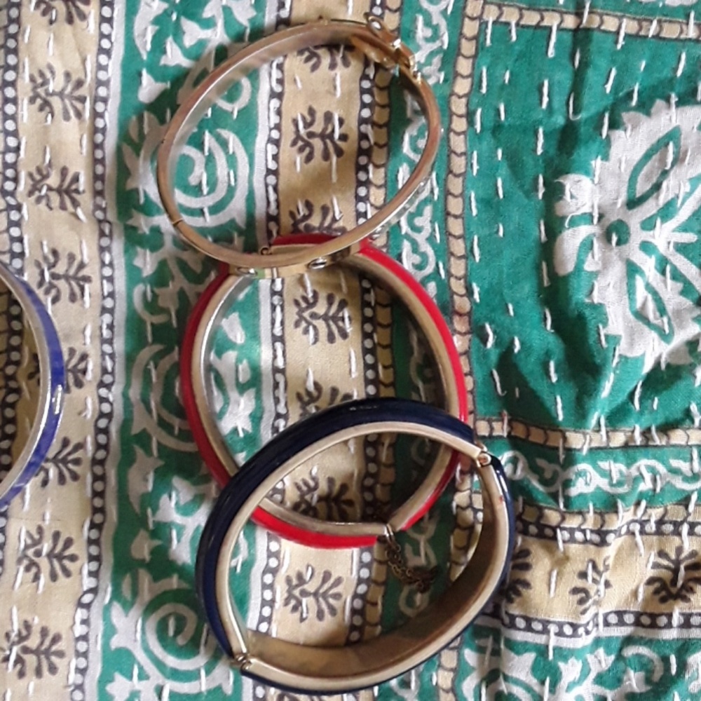 vintage bangles - Picture 4 of 5